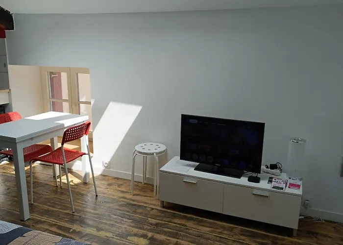 1,2, 3 Ou 4 Personnes Daire